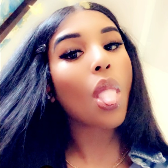 ariaaaa88282